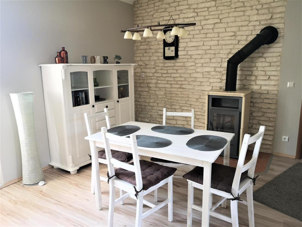 Lindenhagen Ferienwohnung Am Sternhagener See מראה חיצוני תמונה