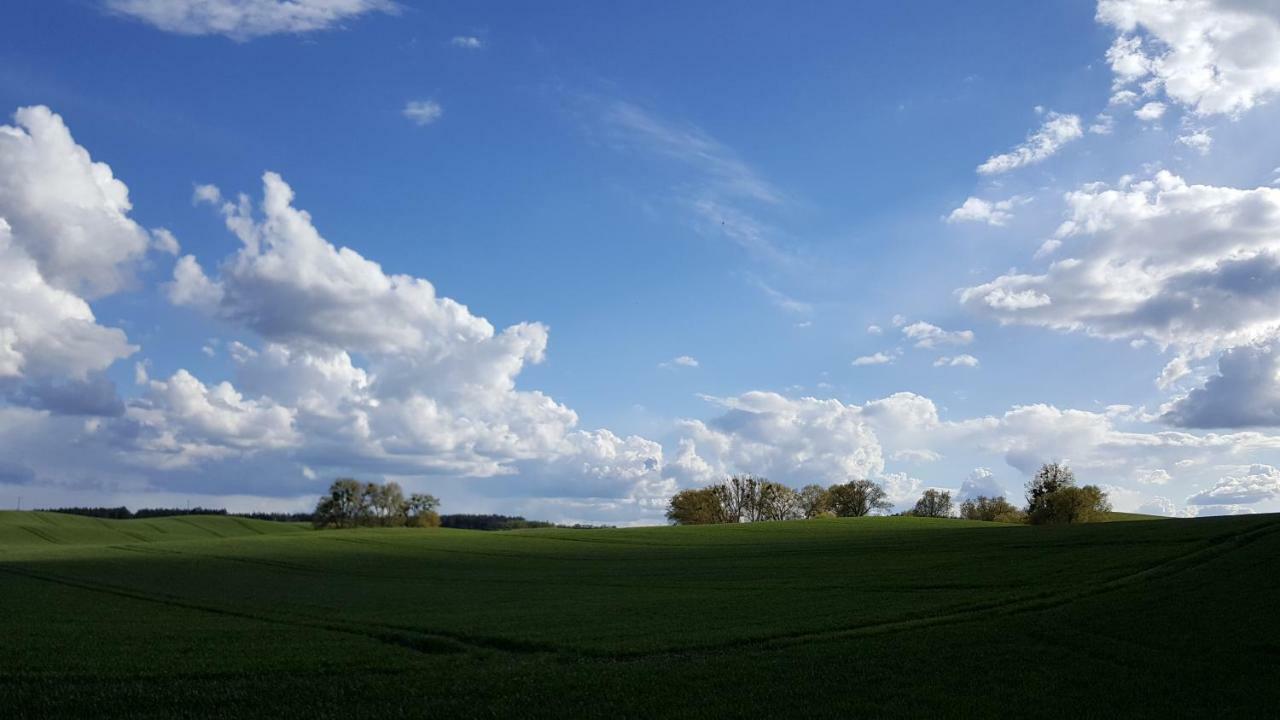 Lindenhagen Ferienwohnung Am Sternhagener See מראה חיצוני תמונה